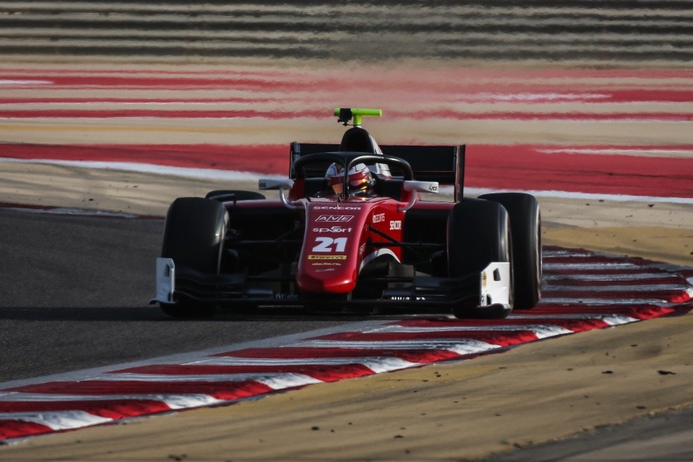 Antonio Fuoco z juniorského programu Ferrari startuje ve Formuli 2 s týmem Charouz Racing Systém