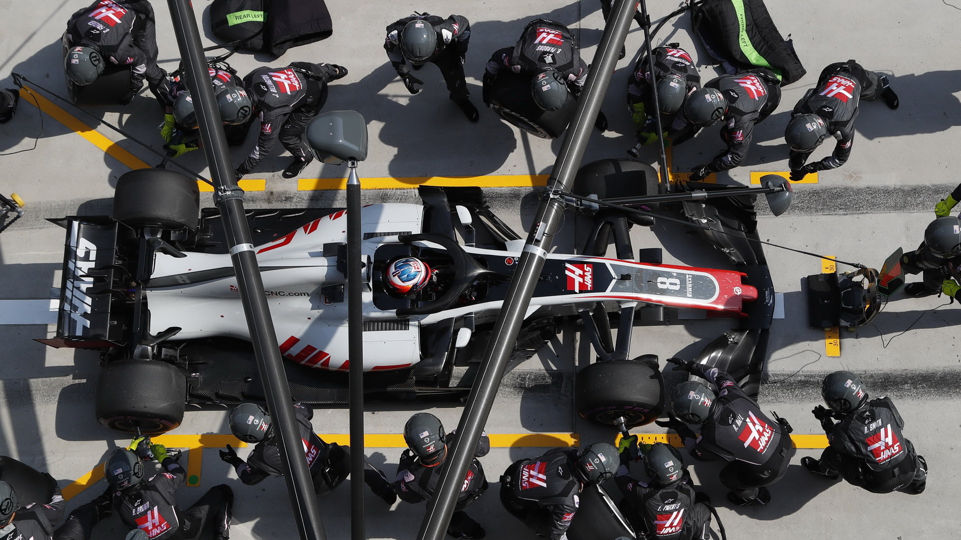Haas na počátku sezóny trápily zastávky v boxech