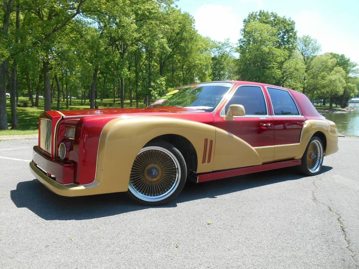 Lincoln Town Car převlečený za Rolls-Royce Phantom