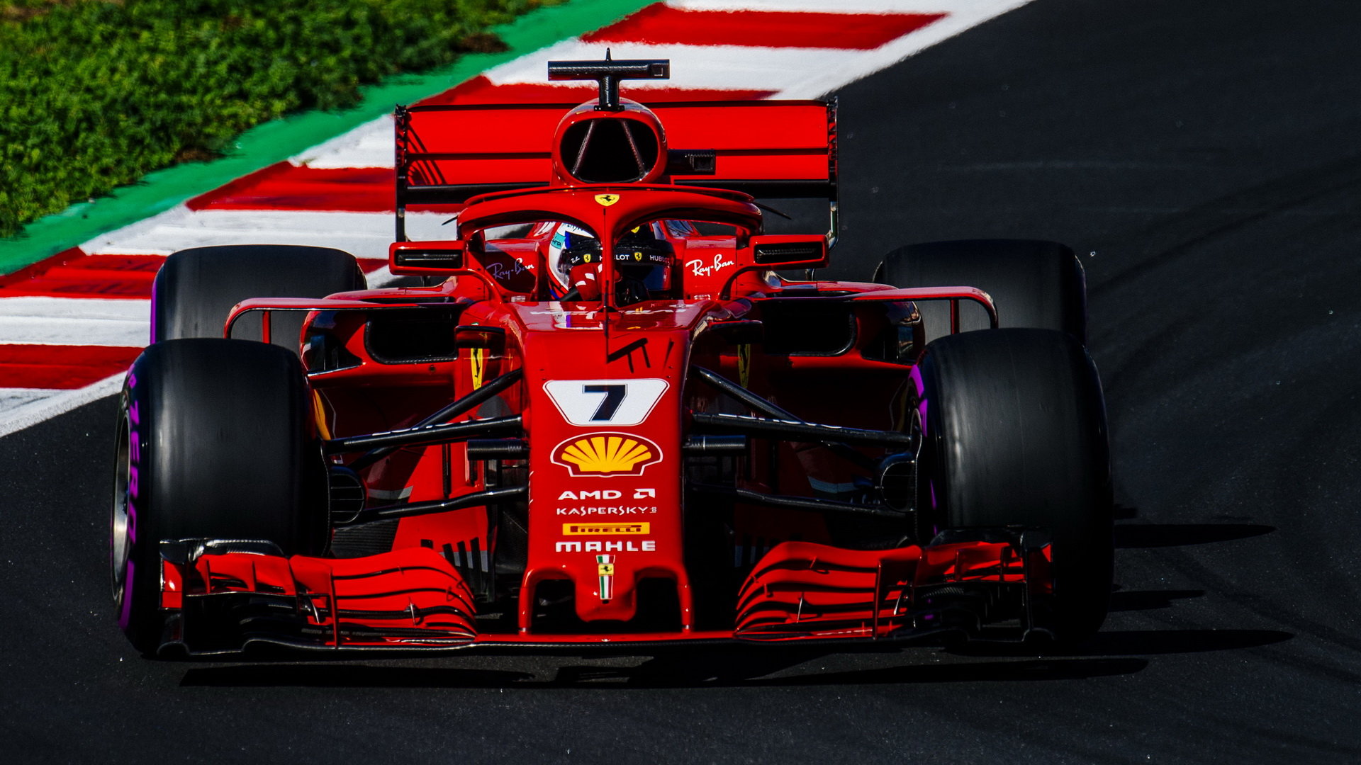 Kimi Räikkönen v druhém dni testů v Barceloně