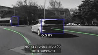 Demonstrace autonomního vozidla společnosti Mobileye se na světelné křižovatce změnila ve fiasko