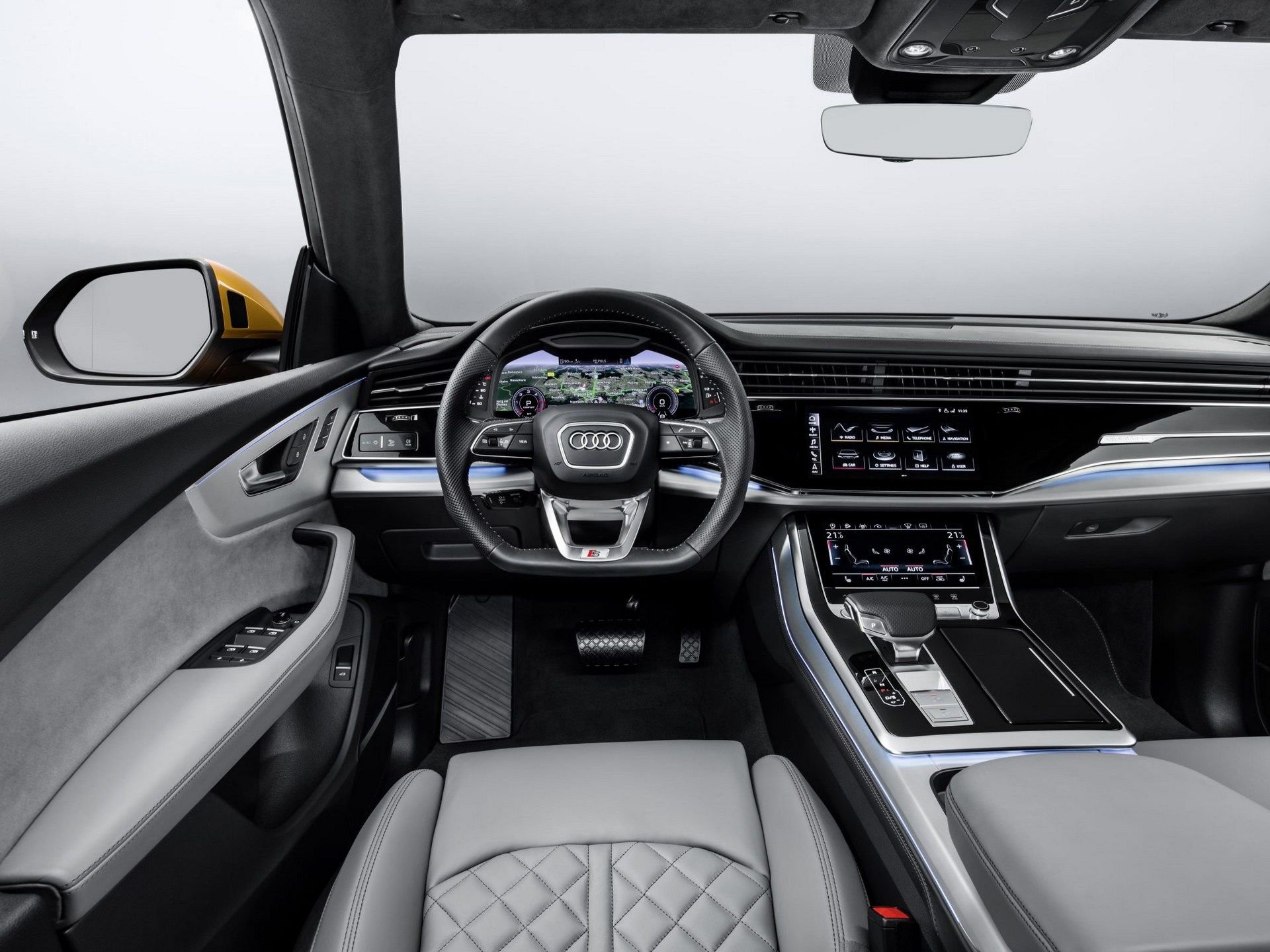 První snímky nové Audi Q8 unikly na internet ještě před premiérou