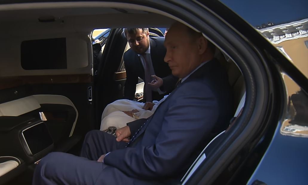 Ruský prezident Putin se pochlubil svou unikátní limuzínou