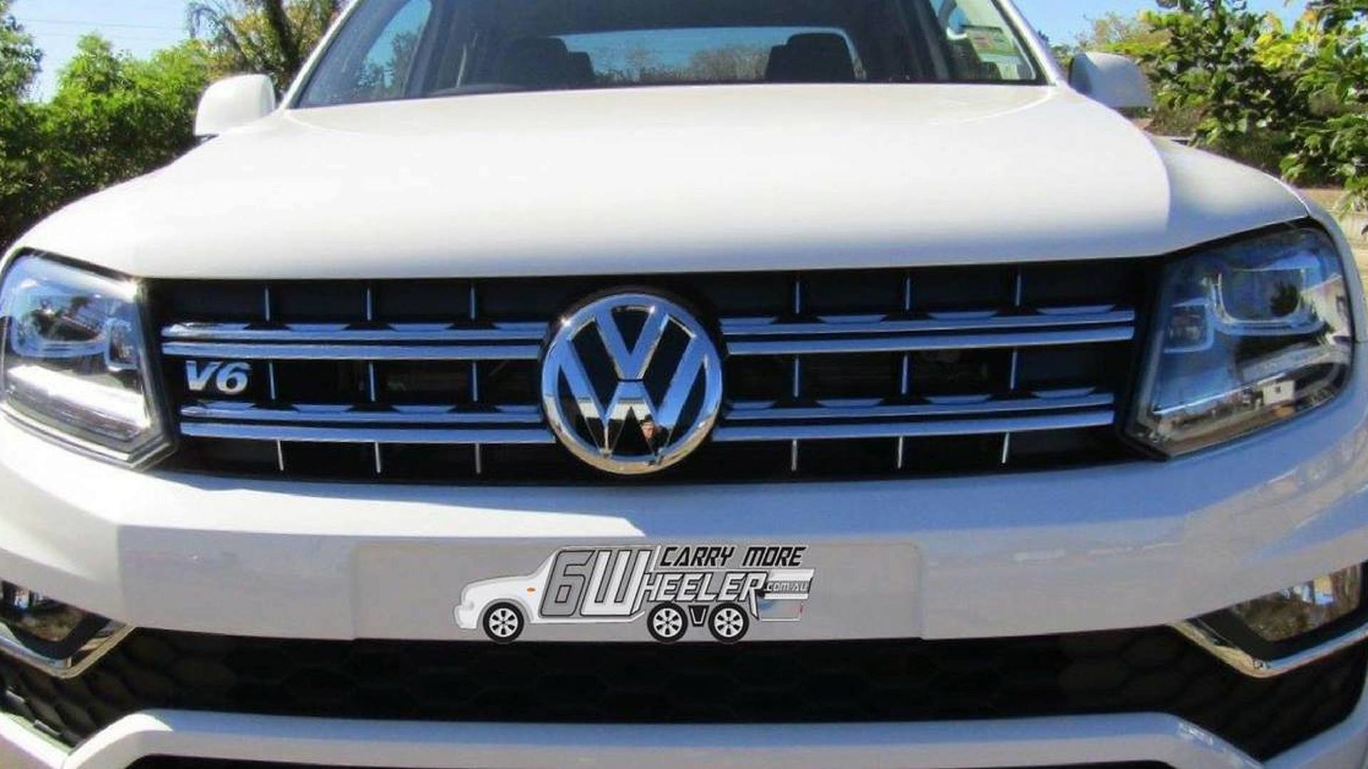 Volkswagen Amarok se třemi nápravami a pohonem 6x4