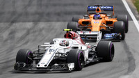 Charles Leclerc v závodě v Kanadě