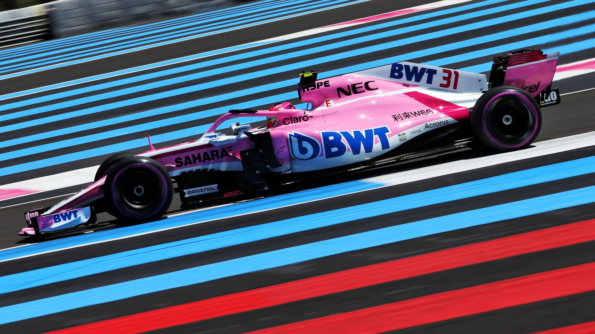 Esteban Ocon v tréninku ve Francii