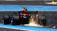 Max Verstappen zajiskřil v tréninku ve Francii