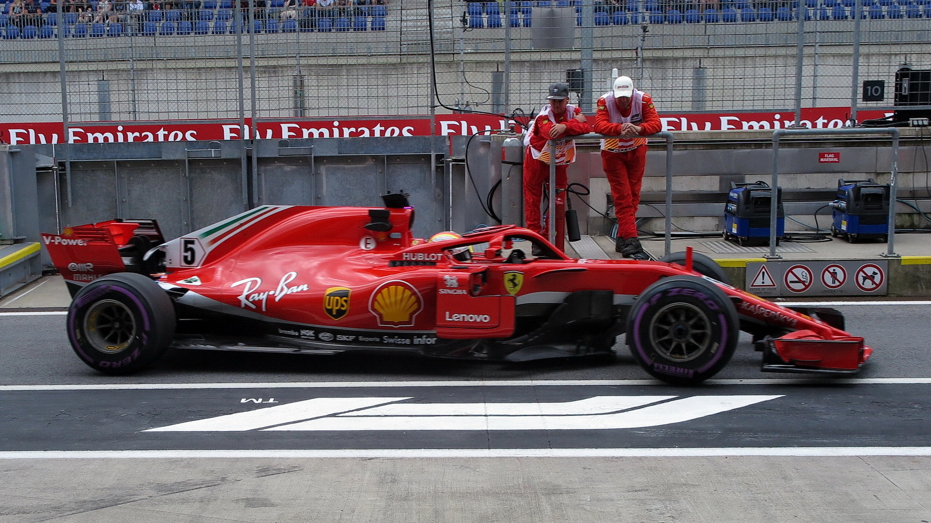 Sebastian Vettel skončil v Rakousku po penalizaci na startovním roštu třetí