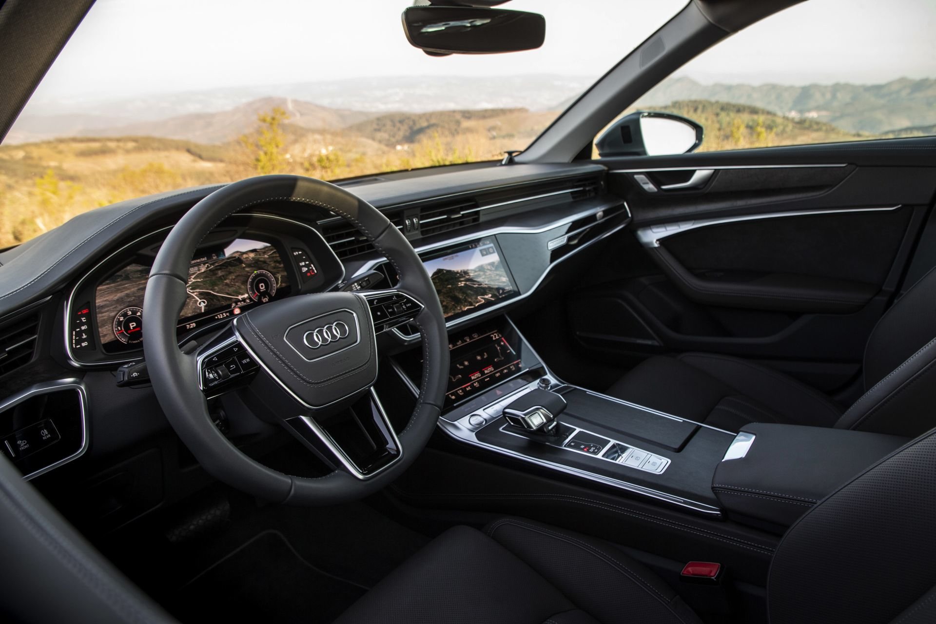 Interiér: Nová Audi A6