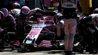 Esteban Ocon v závodě v Silverstone