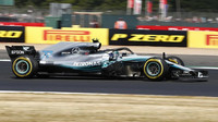 Valtteri Bottas v závodě v Silverstone