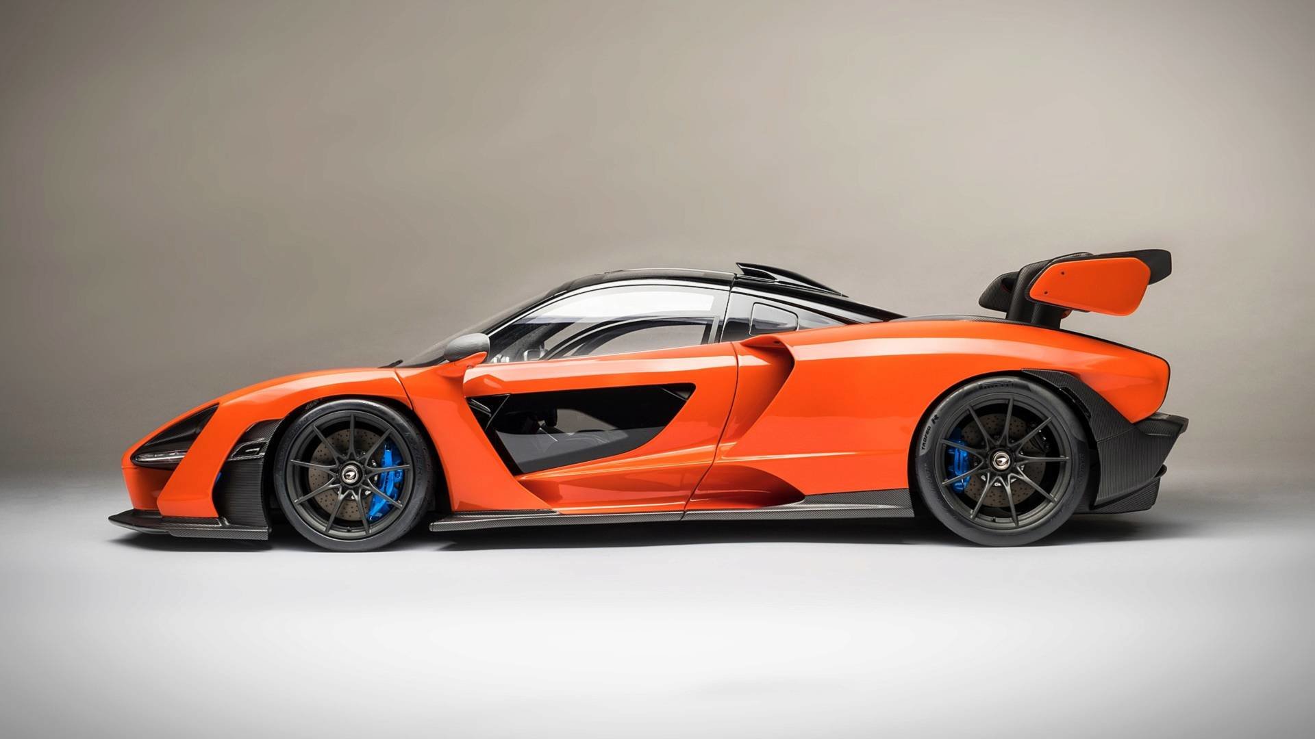 McLaren Senna - exkluzivní model společnosti Amalgam startuje na ceně okolo 181 000 korun