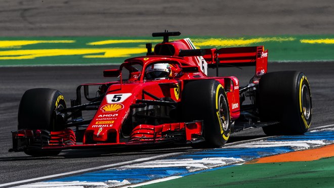 Sebastian Vettel s Ferrari SF71H v Německu