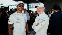 Lewis Hamilton a Valtteri Bottas