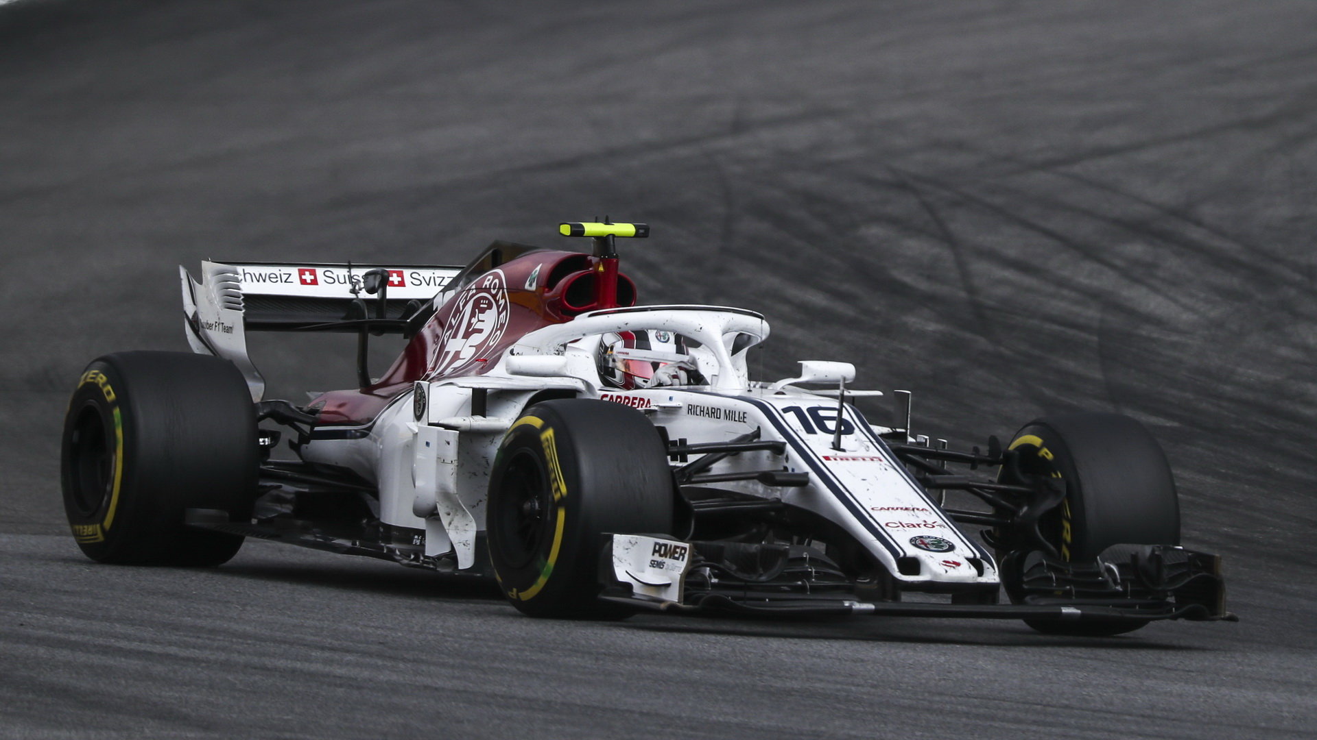 Kimi bude příští rok nastupovat u Sauberu místo Charlese Leclerca - ten putuje k Ferrari