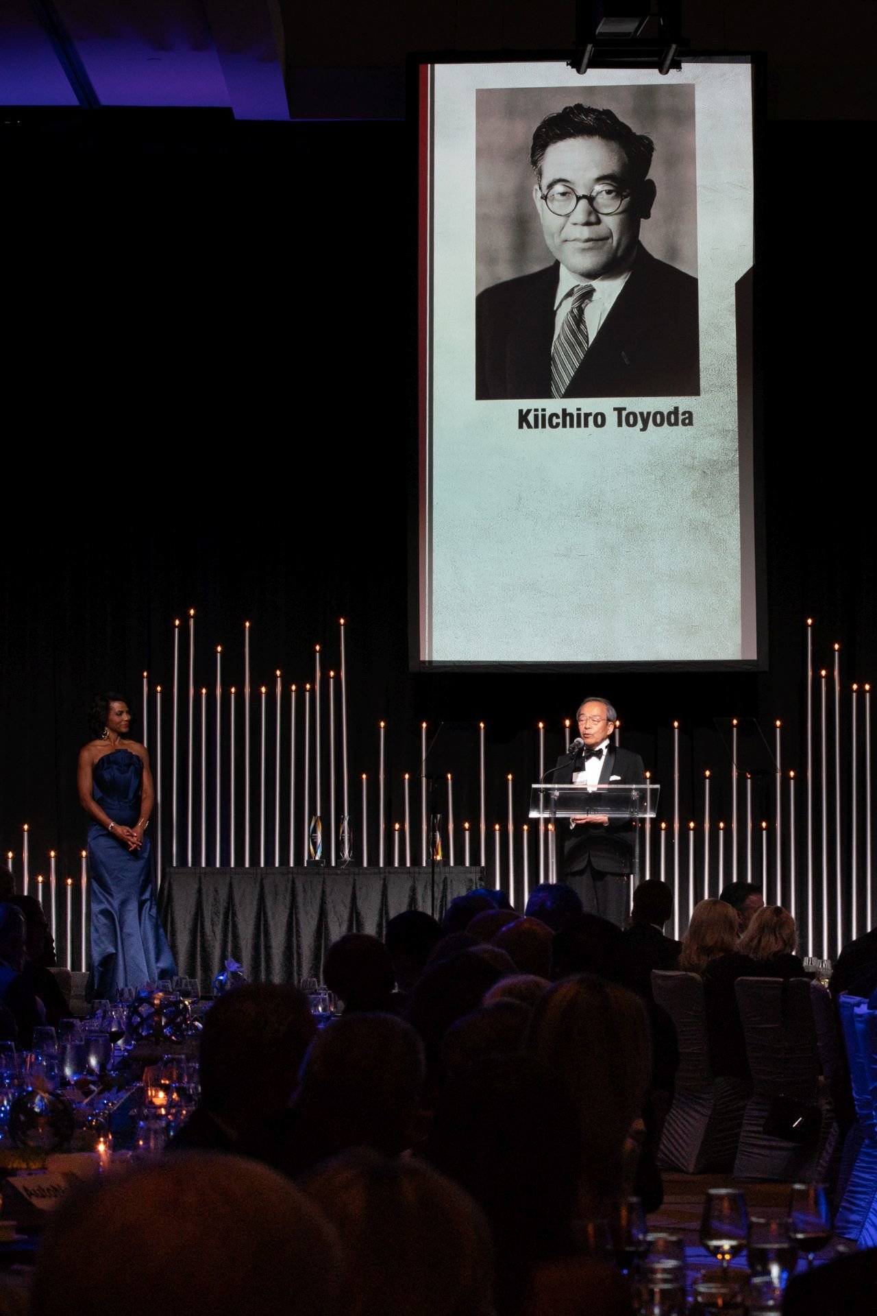 Zakladatel Toyota Motor Corporation Kiičiro Toyoda byl uveden do automobilové síně slávy