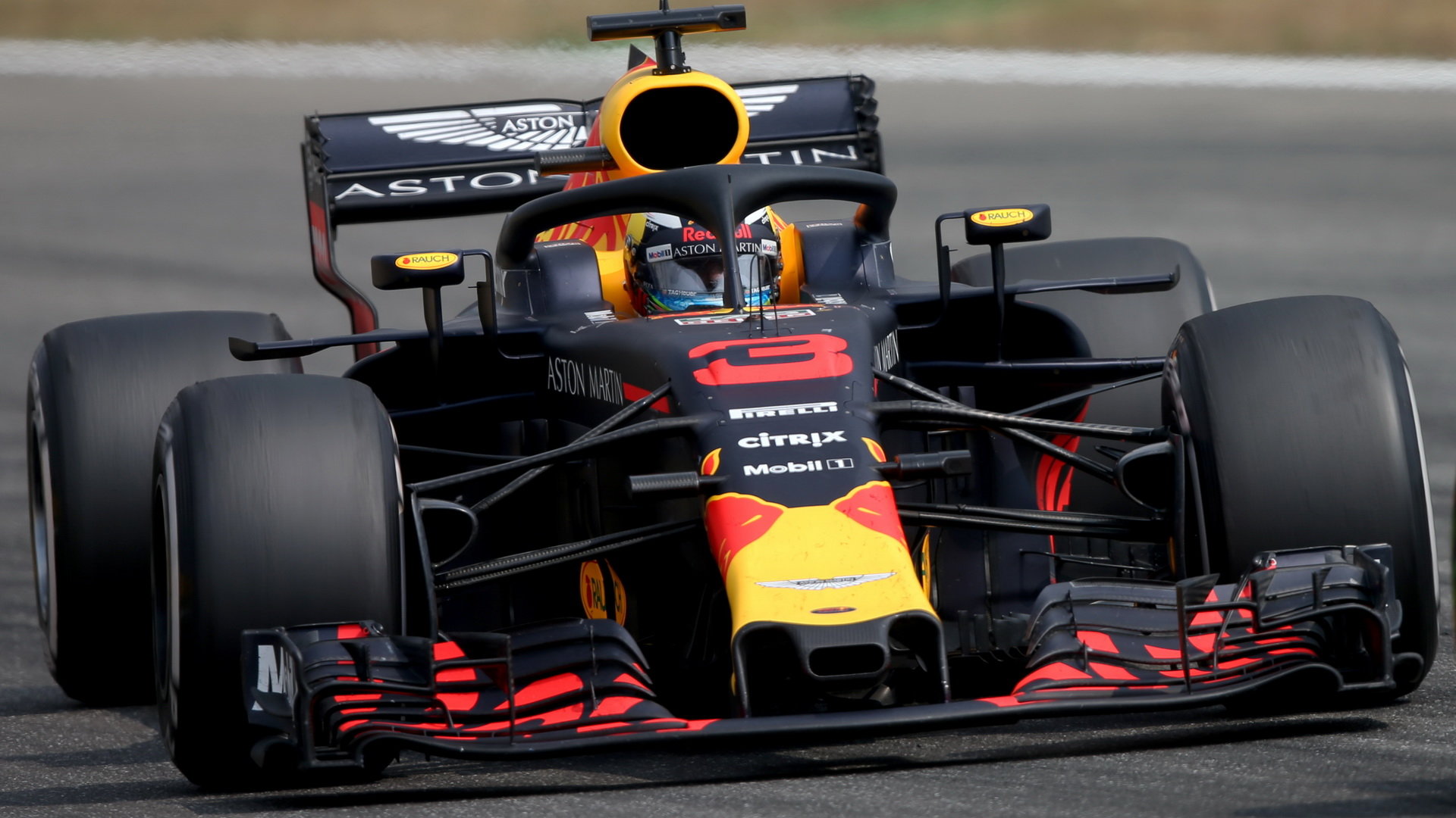 Daniel Ricciardo v závodě v Německu