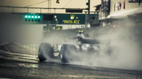 Valtteri Bottas za deštivé kvalifikace v Maďarsku