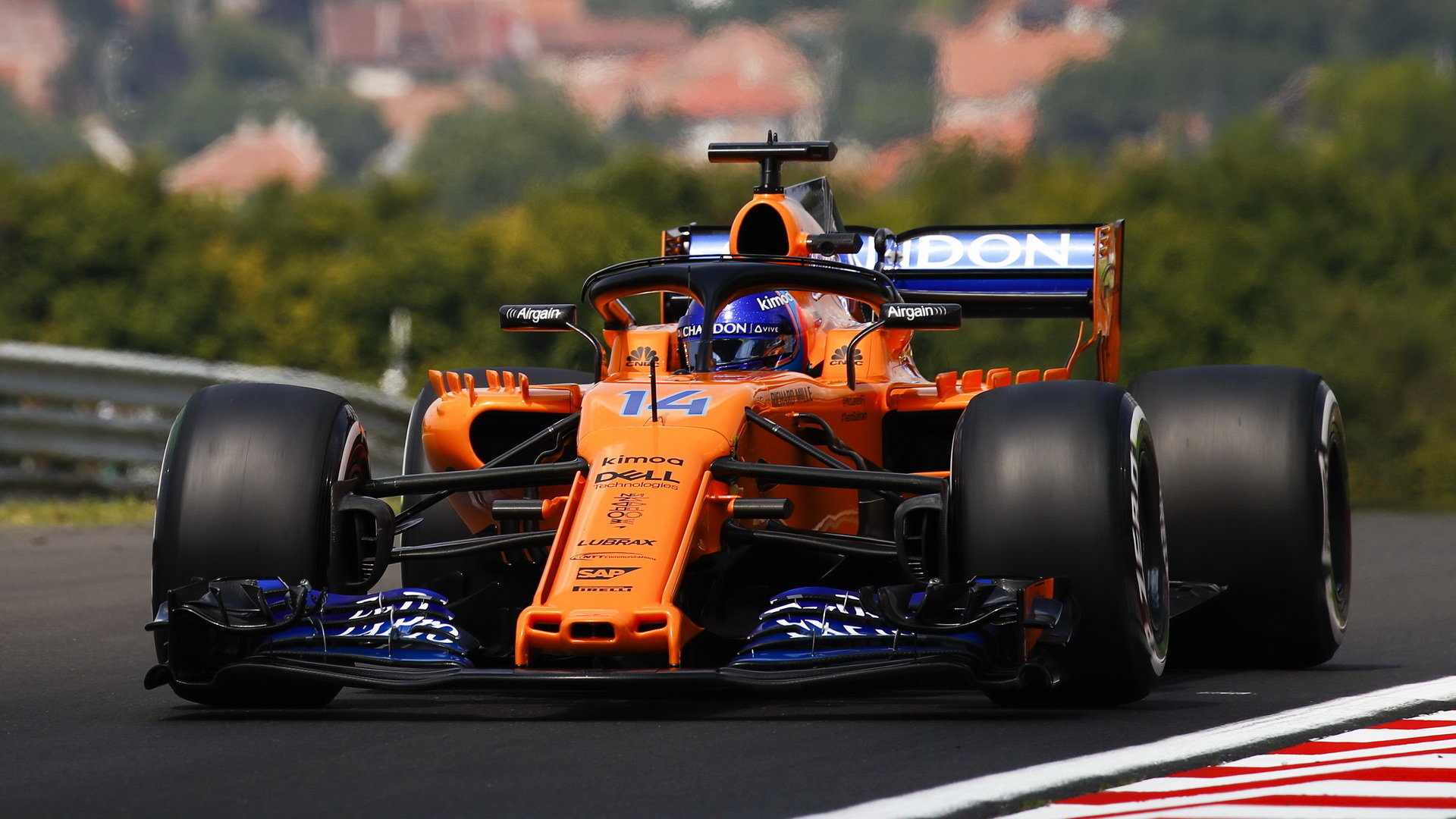 Fernando Alonso v třetím tréninku v Maďarsku