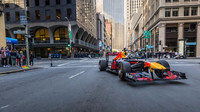 Daniel Ricciardo se vydal na cestu napříč USA ve velmi neobvyklém voze