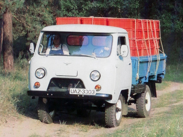 UAZ 452