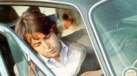 Morris Mini Cooper S DeVille, kterým se v šedesátých letech proháněl Paul McCartney