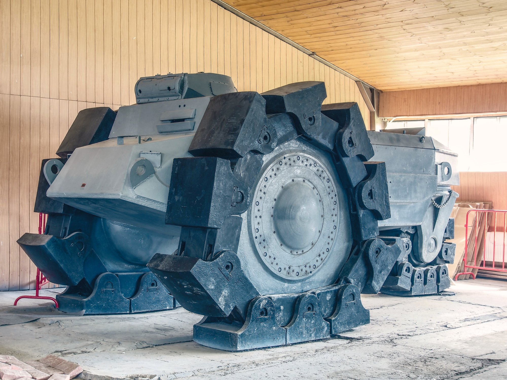 Alkett VsKfz 617 Minenräumer v ruském tankovém muzeu v Kubince (Zdroj:Wikimedia/ Alf van Beem)
