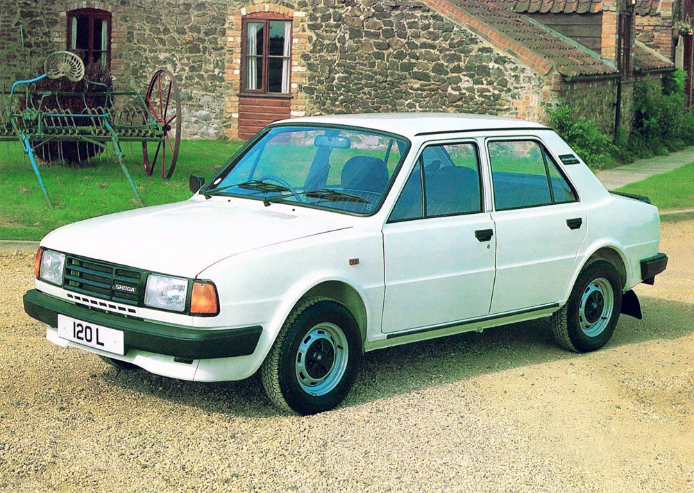 Škoda 105/120 se ve Velké Británii prodávala pod označením Estelle