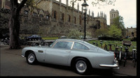 Aston Martin chystá obnovenou výrobu 25 modelů DB5 s výbavou ve stylu Jamese Bonda