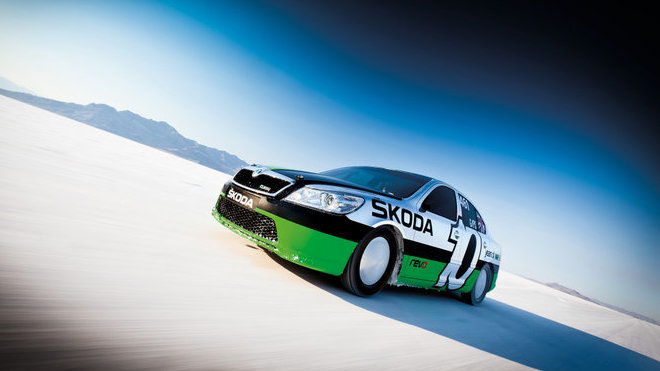 Upravená Škoda Octavia vRS, která v Bonneville překonala rychlostní rekord
