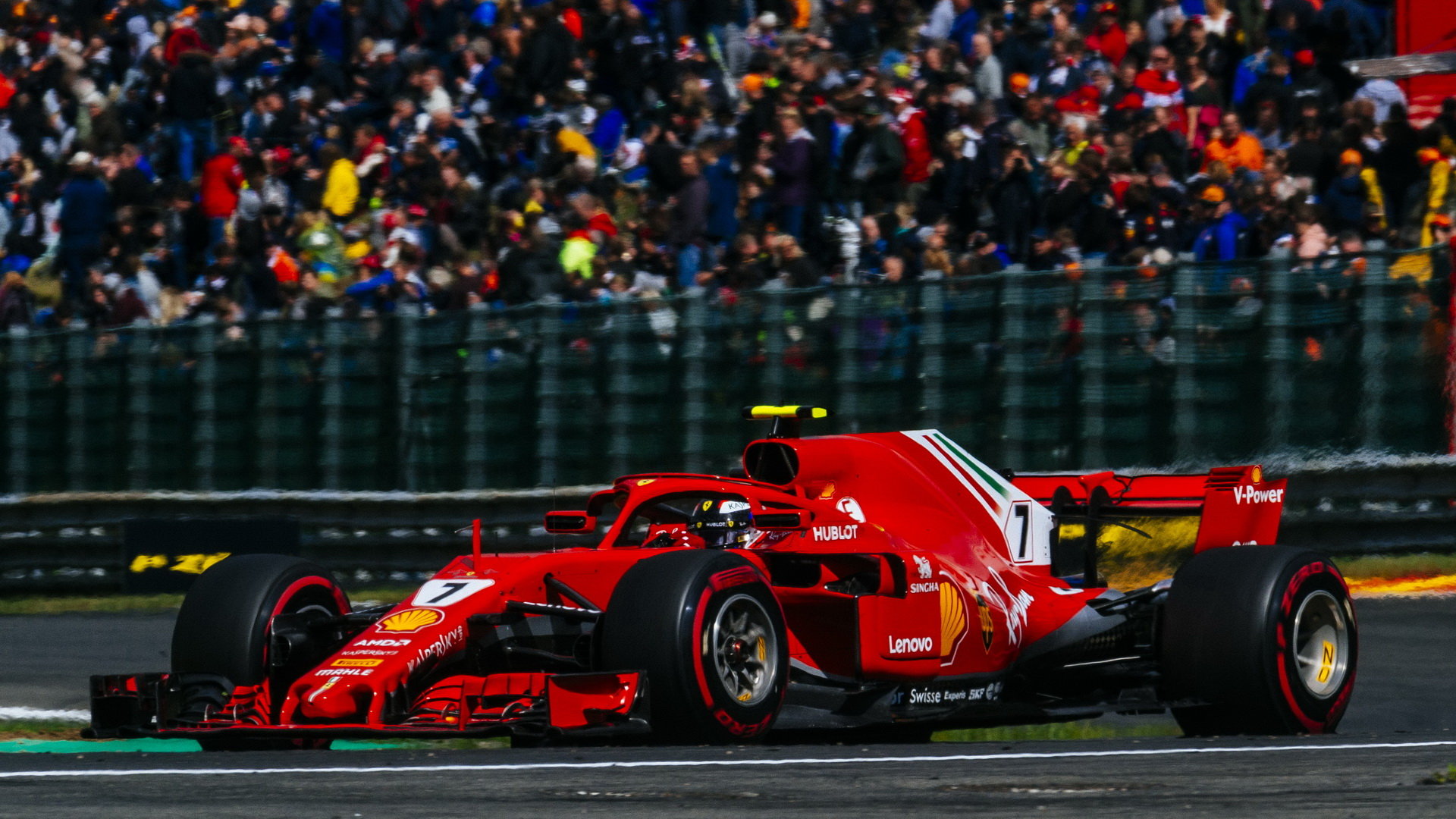 Kimi Räikkönen si užije posledních pár závodů za Ferrari, poté bude ještě 2 roky pokračovat u Sauberu