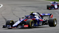 Pierre Gasly v závodě v Belgii