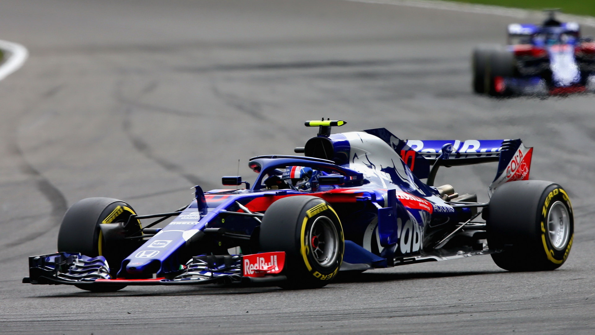 Pierre Gasly v závodě v Belgii