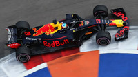 Daniel Ricciardo při tréninku v Soči