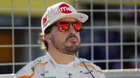 Fernando Alonso před závodem v Japonsku