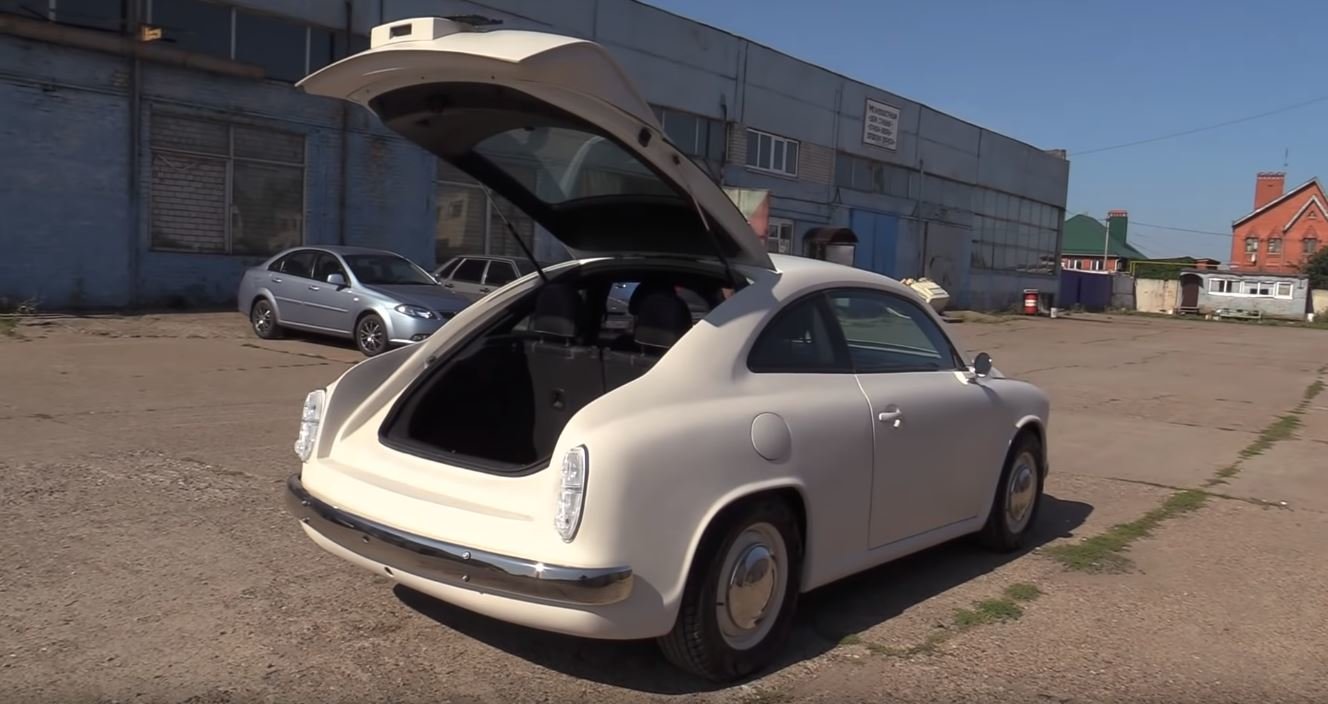 V Rusku přestavěli Volkswagen Beetle na moderní Záporožec ZAZ-965
