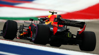 Max Verstappen v kvalifikaci v Austinu