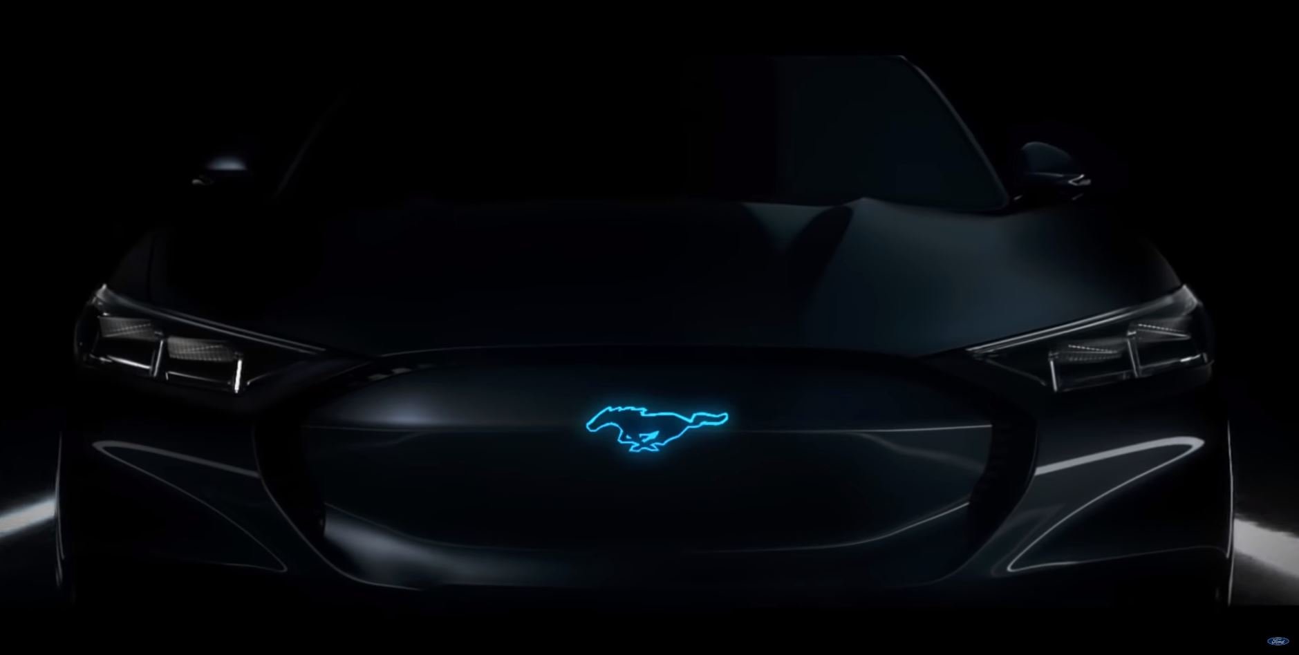 Ford ve svém klipu představil zřejmě první generaci hybridního Mustangu