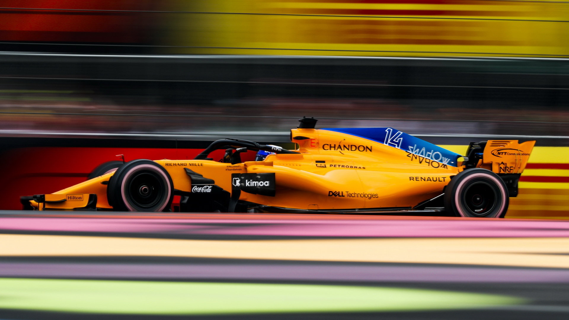 Fernando Alonso v kvalifikaci na loňskou GP Mexika s McLarenem MCL33