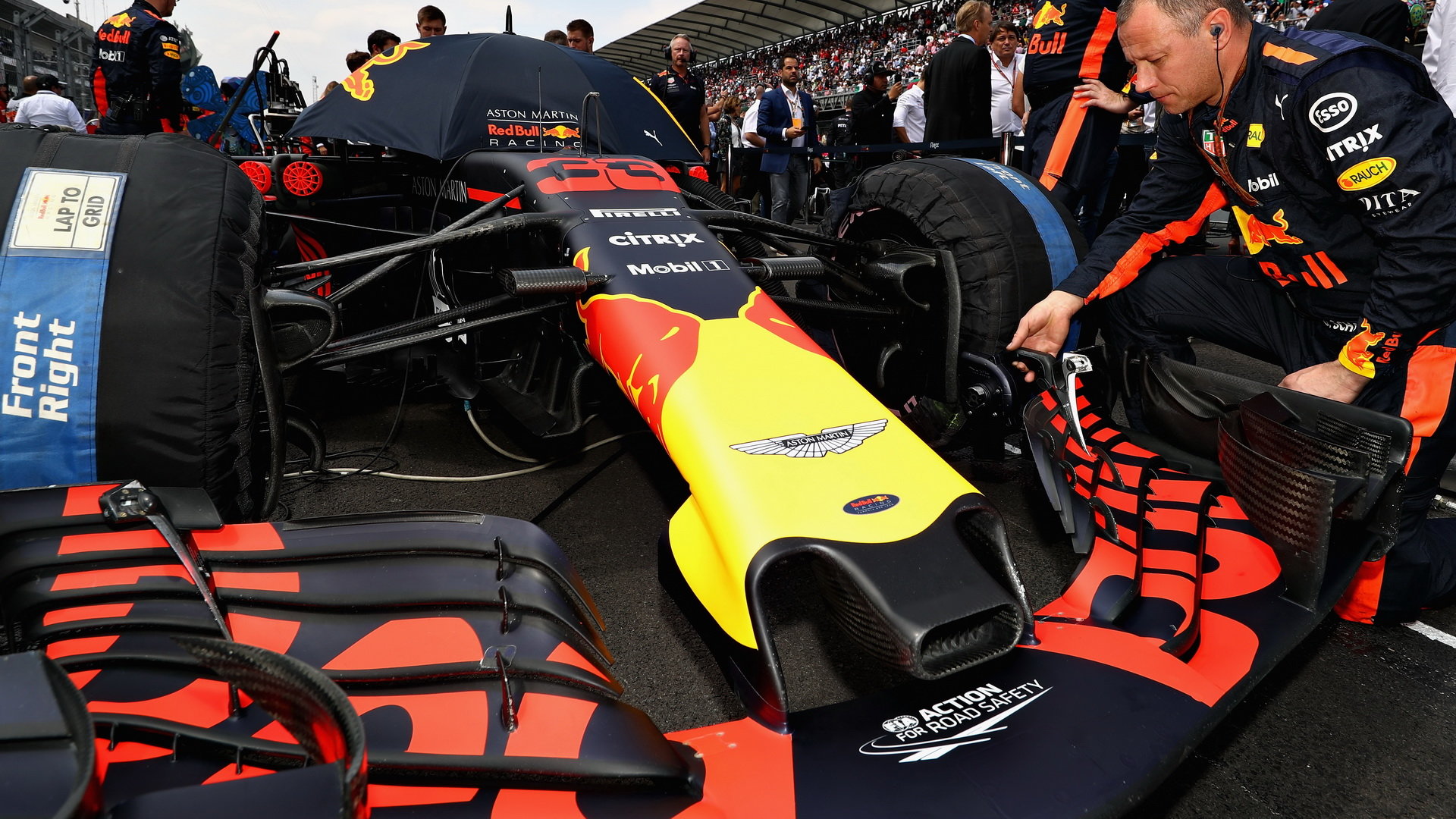 Max Verstappen před závodem v Mexiku