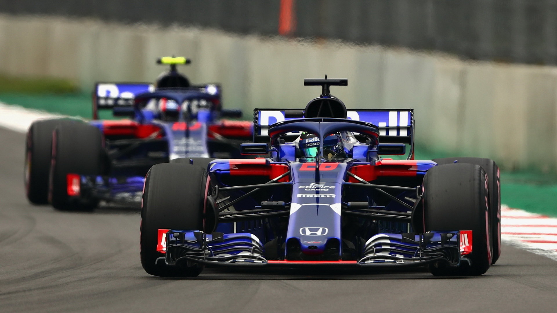 Piloti Toro Rosso očekávají, že v Brazílii budou s novým motorem Hondy konkurenceschopní
