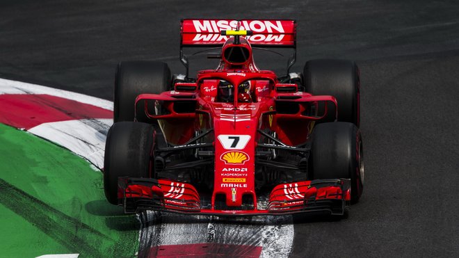 Ferrari má ještě stále teoretickou naději na zisk konstruktérského titulu, na Mercedes ztrácí dva závody před koncem sezóny 53 bodů