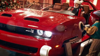 V nové reklamě Dodge vyměnil Santa Claus tradiční saně za upravený Challenger Hellcat Redeye