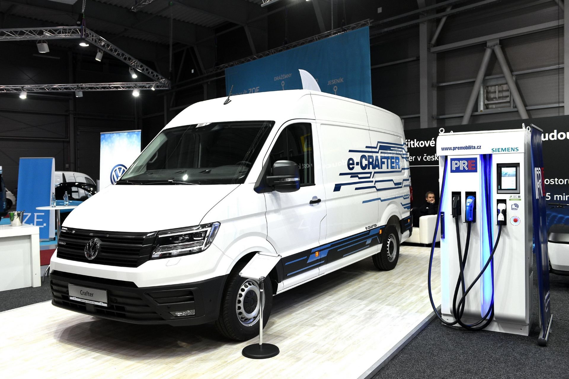 Volkswagen Užitkové vozy představuje na e-Salonu v Letňanech nový e-Crafter