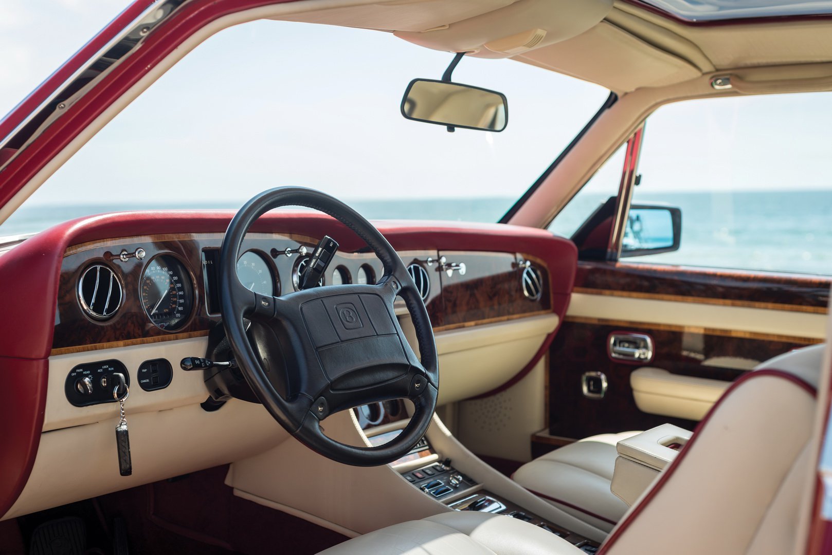 Bentley Empress II Coupe z produkce londýnské karosárny Hooper je skutečná vzácnost
