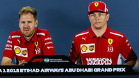 Sebastian Vettel a Kimi Räikkönen na tiskovce v Abú Zabí