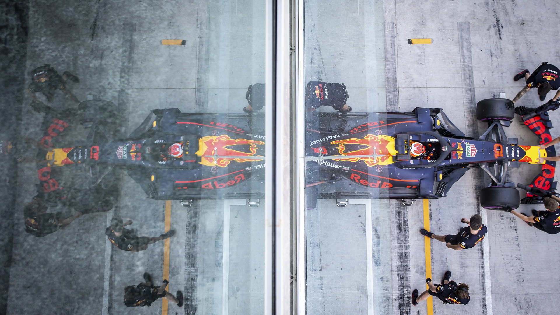 Pierre Gasly při posezónních testech v Abú Zabí