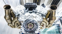 Aston Martin představil motor pro svůj extrémní model Valkyrie, na jehož vývoji se podílel Cosworth
