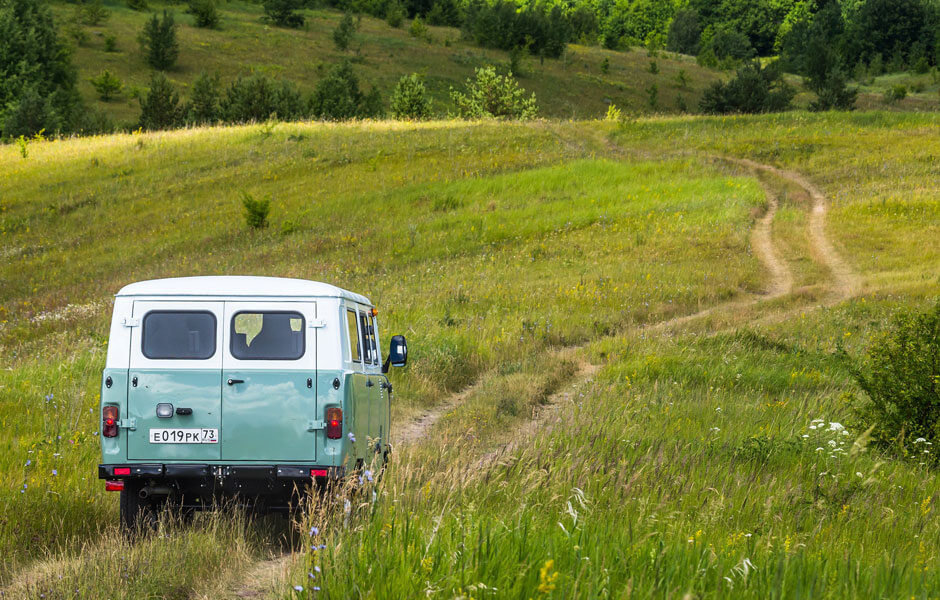 UAZ 452