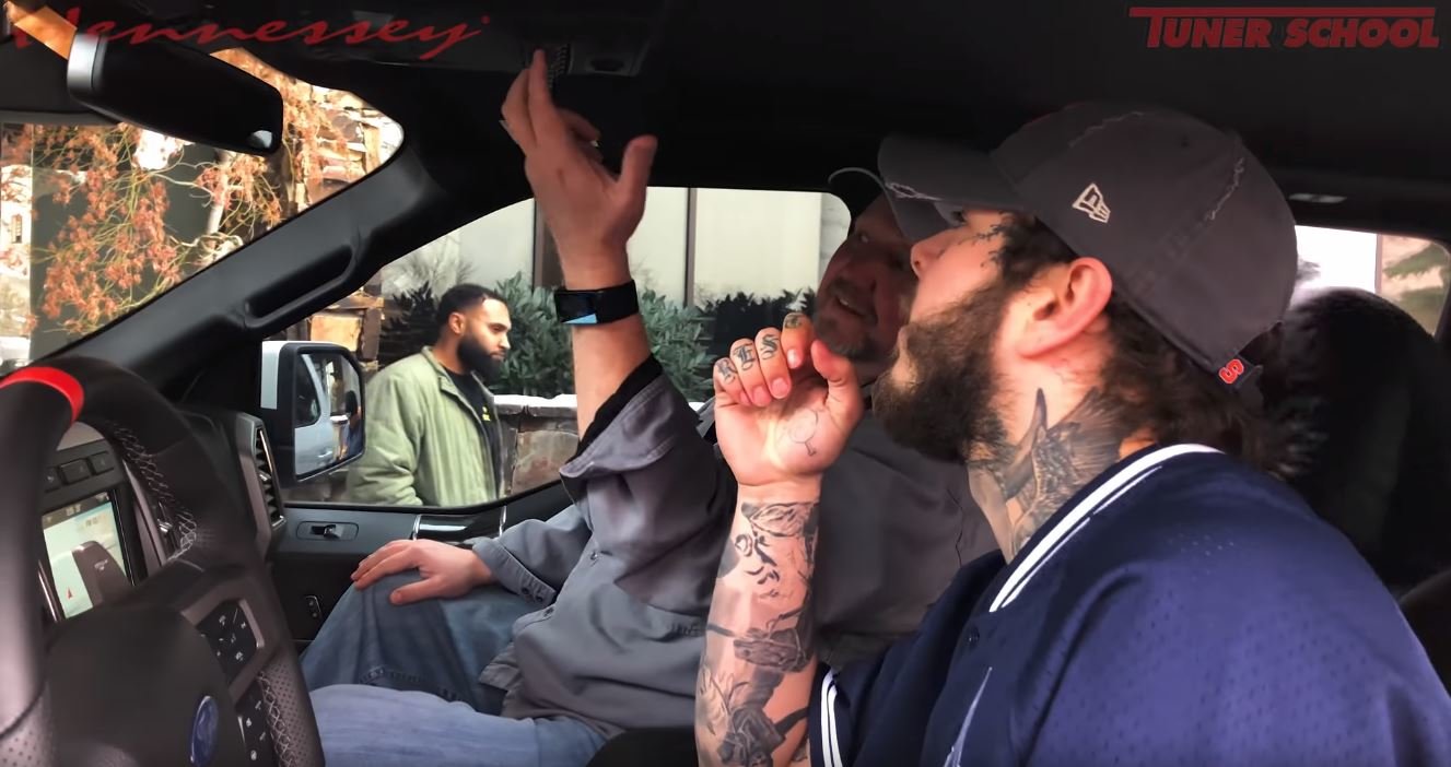 Známý rapper Post Malone si k vánocům nadělil Hennessey VelociRaptor 6x6 s výkonem 600 koní